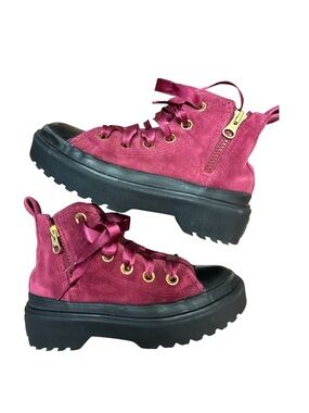 Converse Chuck Taylor All Star Lugged Lift Platform Pink Velvet Size 12 kids